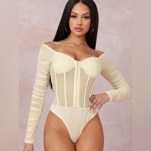 Brand New FOREVER21 Sexy Corset Top with Ruched Sleeves. (S)